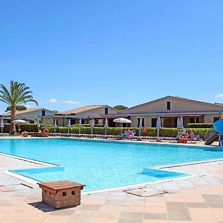 La Cecinella Apartments Marina di Cecina Eksteriør billede